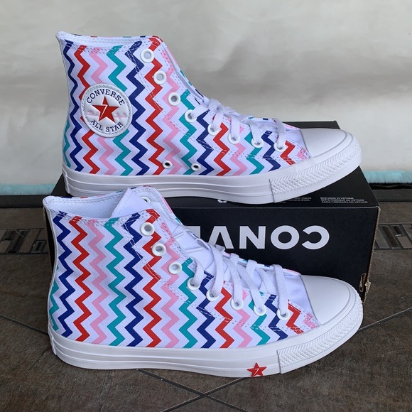 Converse Shoes - CONVERSE CTAS HI WHITE/UNIVERSITY RED WMNS